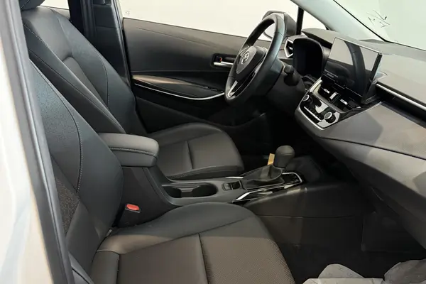 تویوتا، کرولا هیبرید