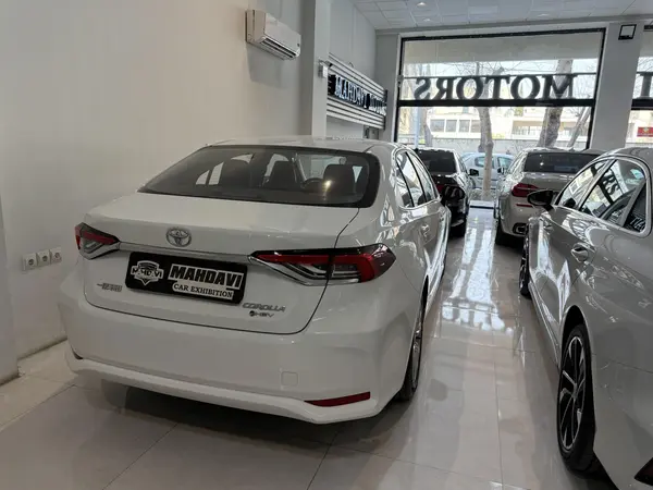 تویوتا، کرولا هیبرید