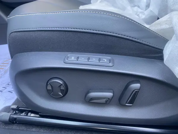 فولکس، آی دی یونیکس