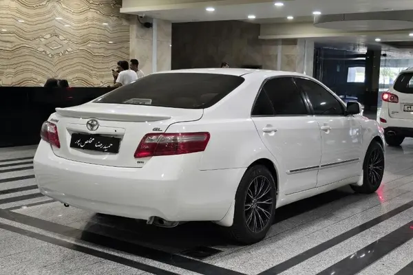 تویوتا  کمری