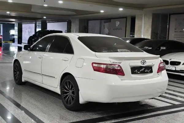 تویوتا  کمری