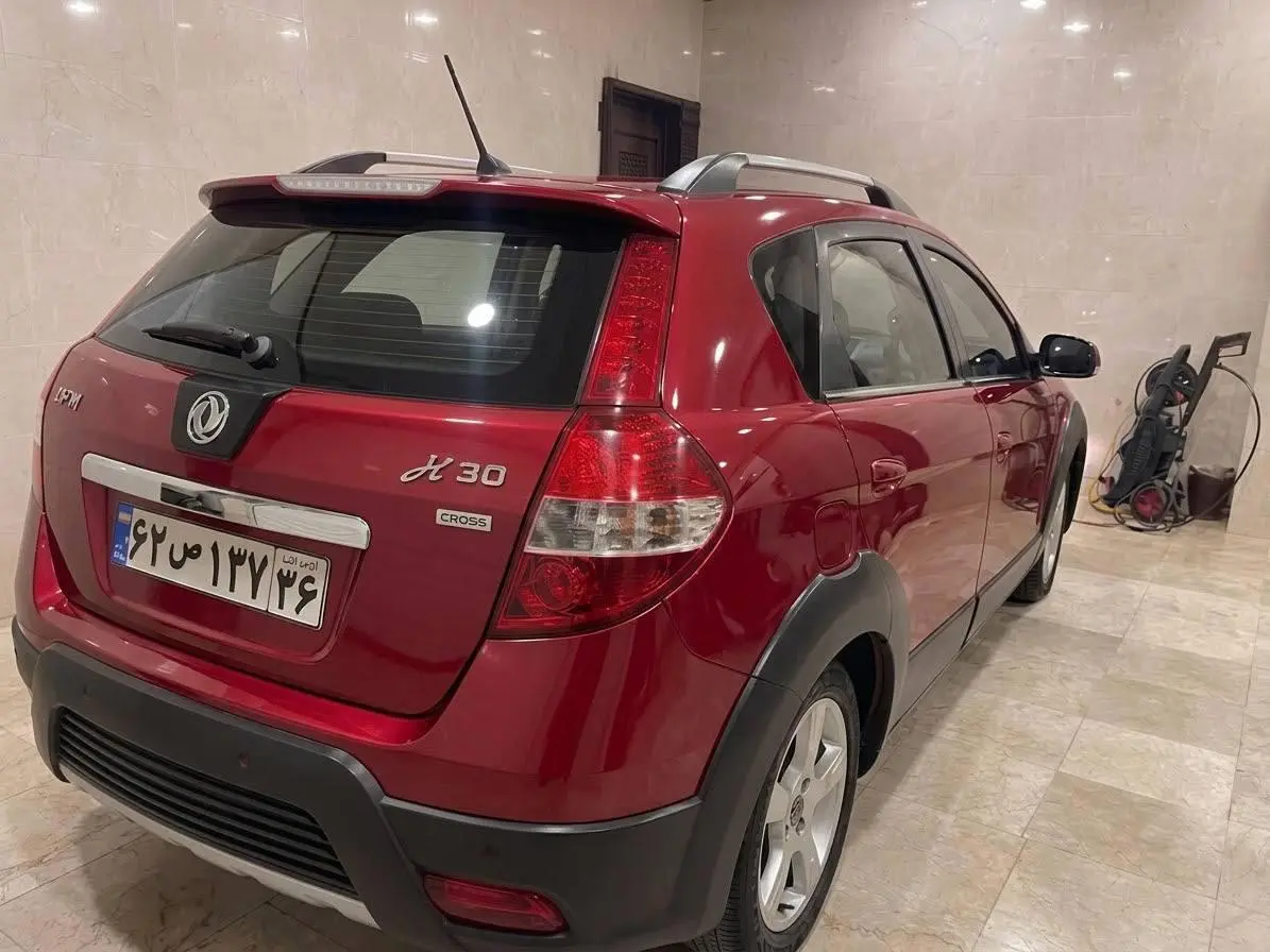 دانگ فنگ،  H30 کراس