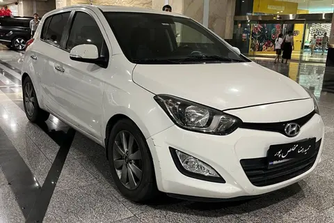 هیوندای، i20