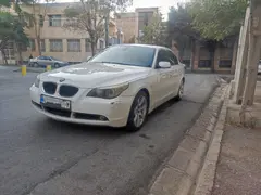 ب ام و، سری 5 سدان