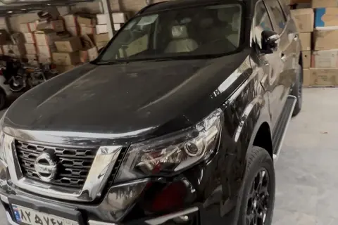 نیسان، ترا