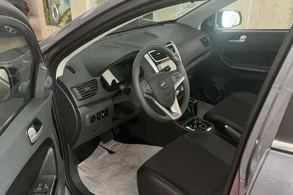 کی ام سی  ایگل