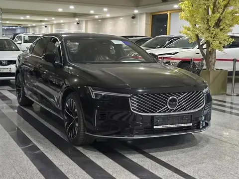 ولوو، S90