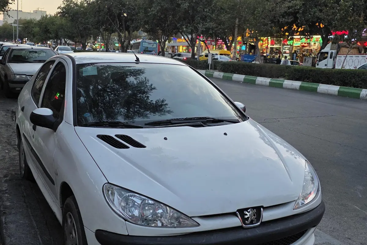 پژو،  206 SD