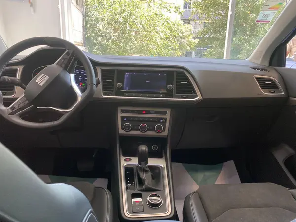 سئات، آتکا (مونتاژ)