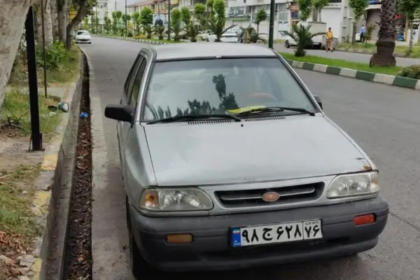 پراید، صندوق دار