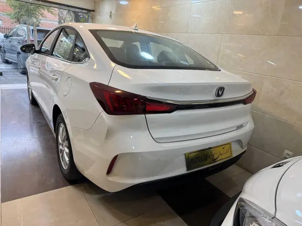 چانگان، ایدو EV460