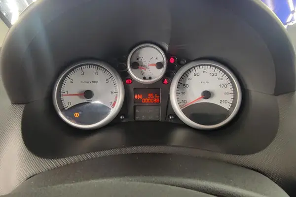 پژو  207
