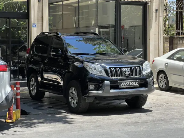 تویوتا  پرادو دو در