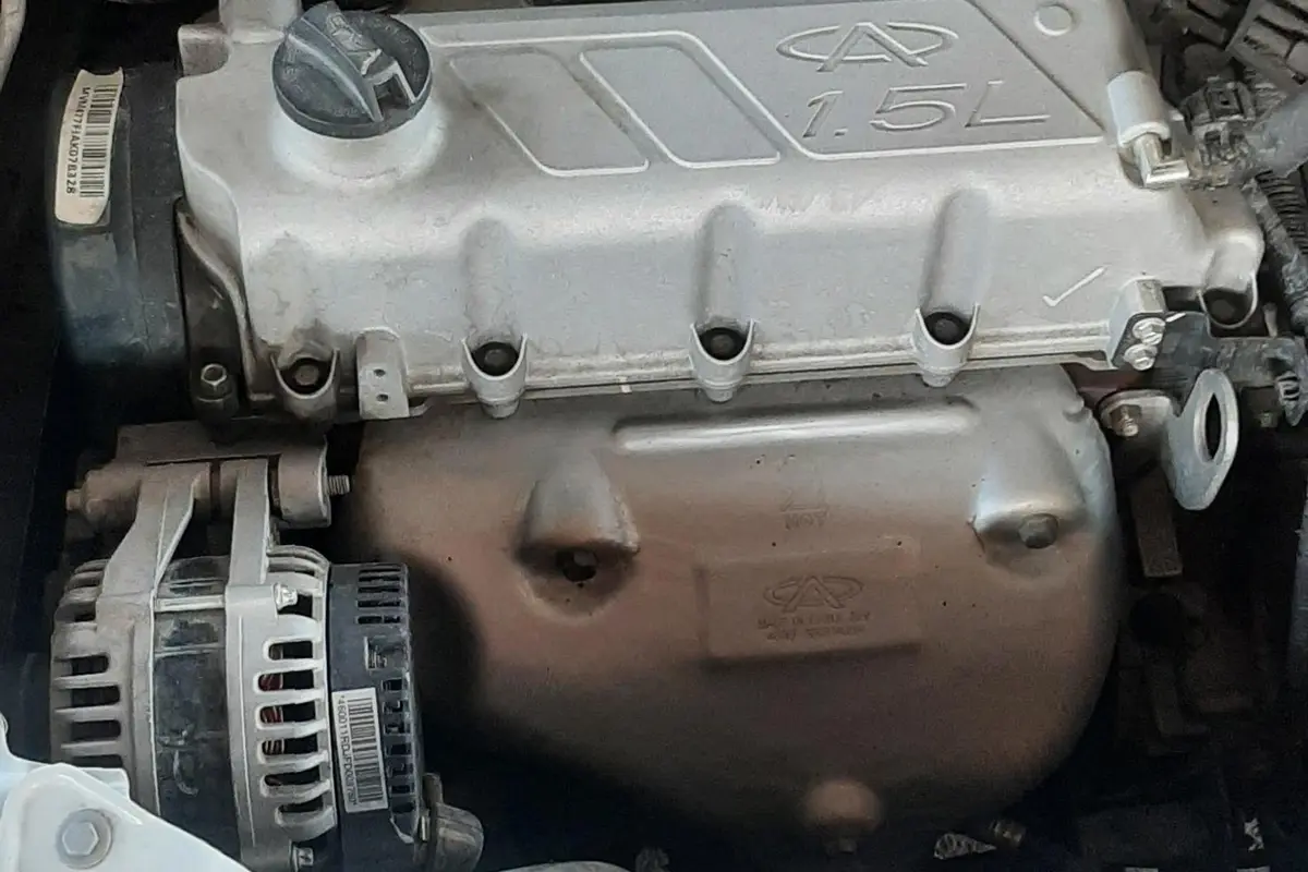 ام وی ام،  315هاچ بک