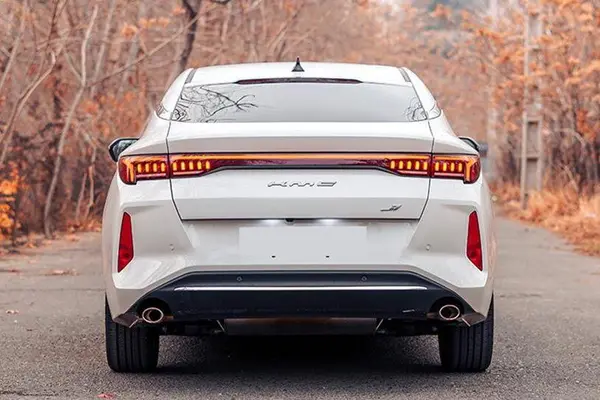 حواله کی ام سی، J7