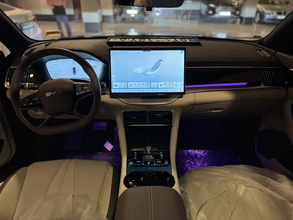 بی وای دی، سانگ پلاس DMi