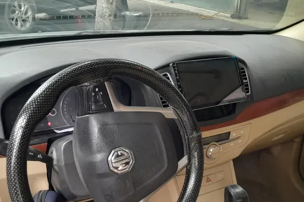 ام جی  350