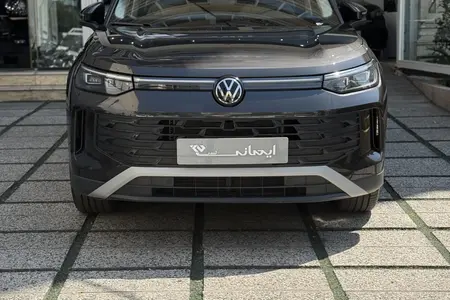 فولکس تایرون L