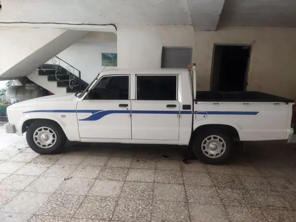 کارا، دو کابین