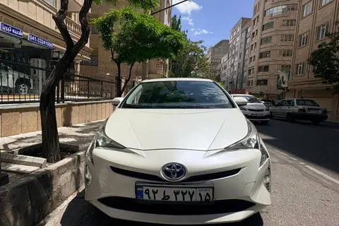 تویوتا، پریوس