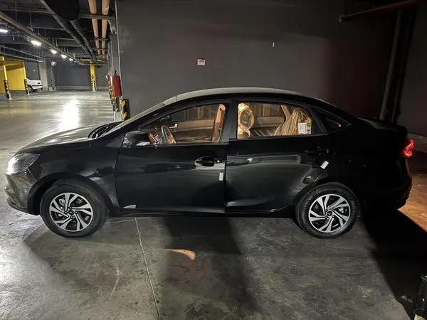 کی ام سی، ایگل