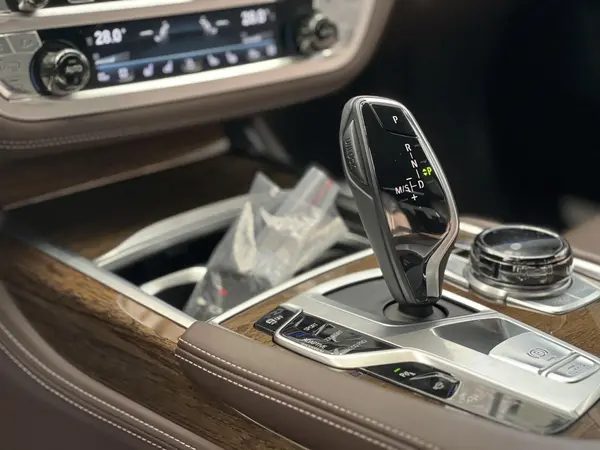 ب ام و، سری 7