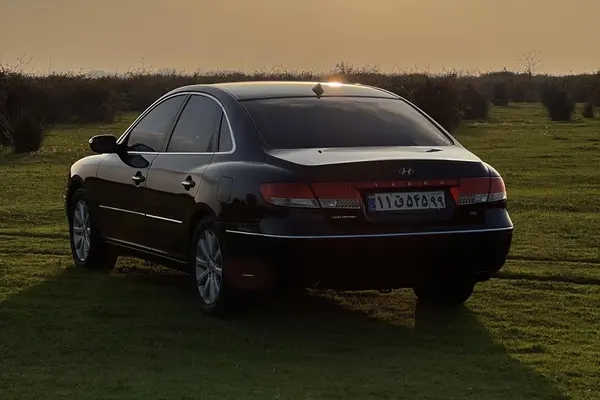 هیوندای، آزرا (گرنجور)