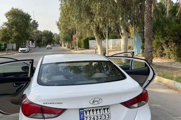 هیوندای، النترا