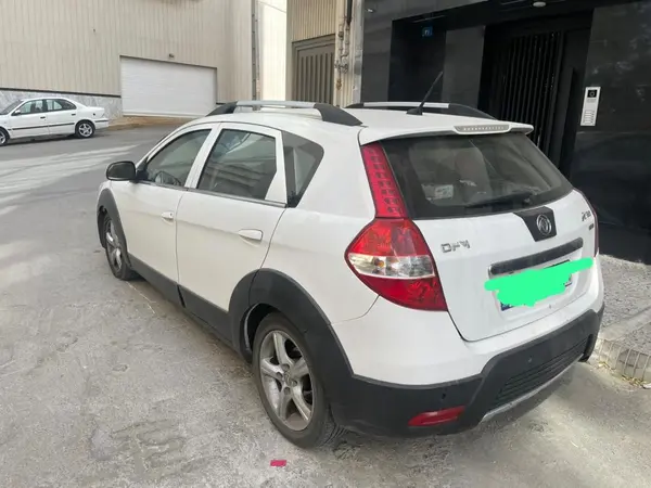 دانگ فنگ، H30 کراس