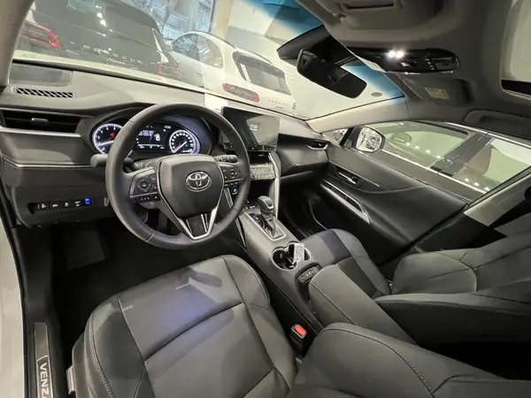 تویوتا، ونزا