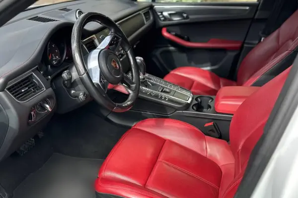 پورشه، ماکان