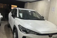 تویوتا، کرولا کراس هیبرید