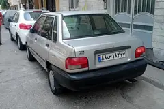 پراید، صندوق دار