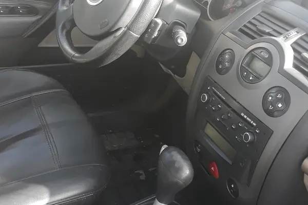 رنو، مگان (مونتاژ)