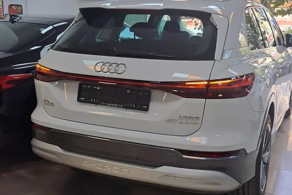 آئودی، Q5 e-tron