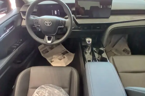 تویوتا، کمری هیبرید