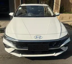 هیوندای، النترا