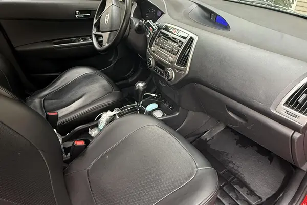 هیوندای، i20