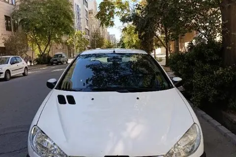 پژو، 206 SD