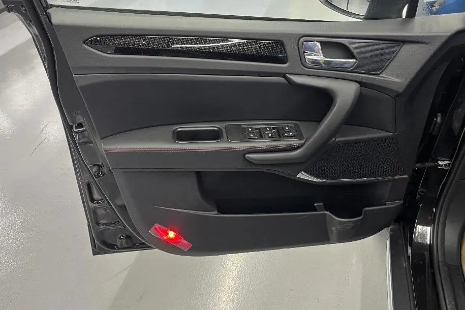 کی ام سی،  SR3