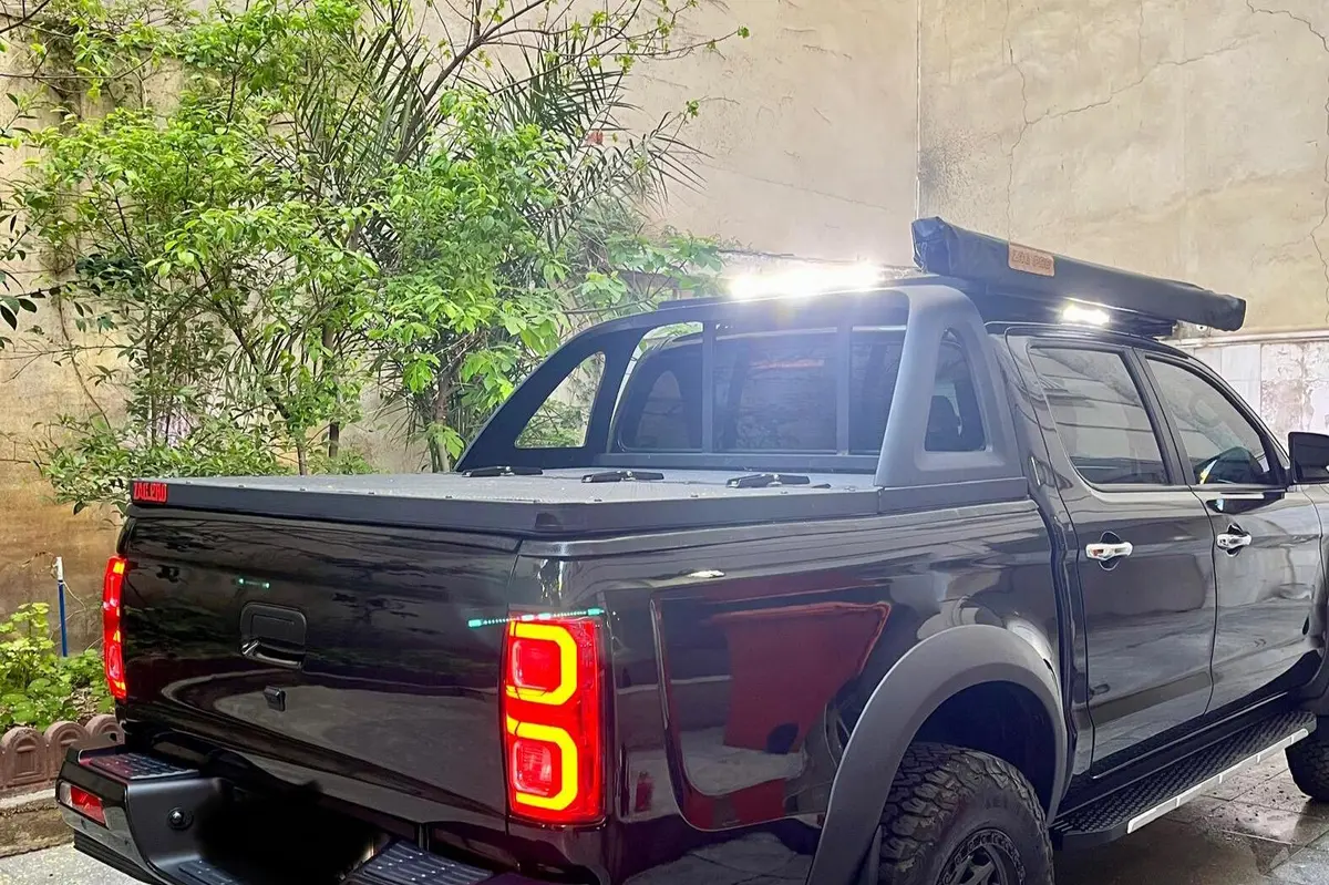 کی ام سی  T8