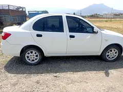 ساینا، S