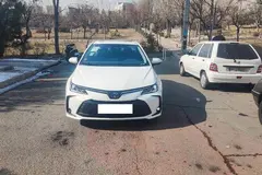 تویوتا، کرولا هیبرید