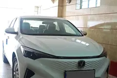 چانگان، ایدو EV460