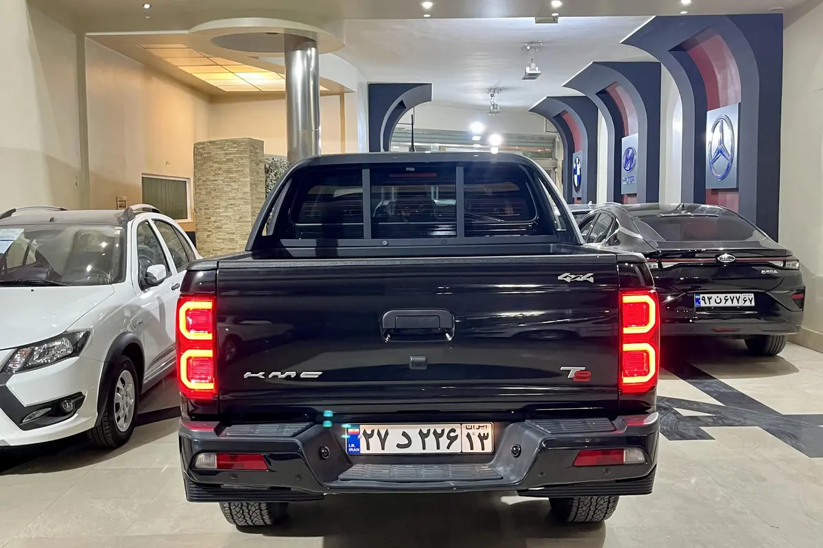 کی ام سی،  T8