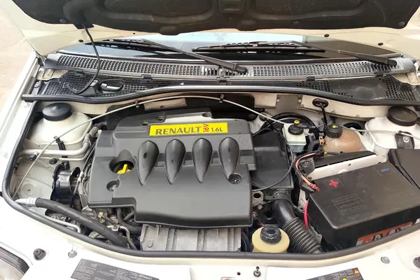 رنو، تندر 90