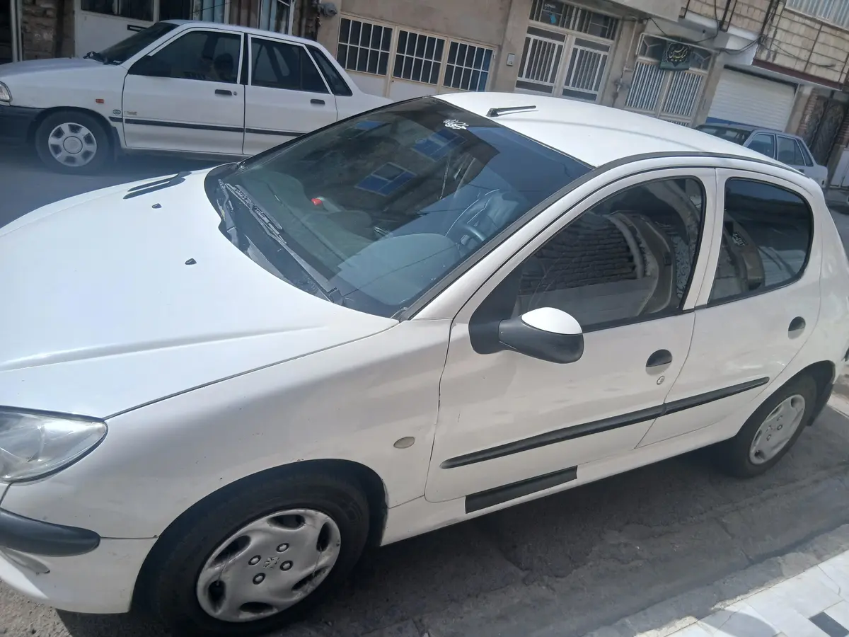 پژو  206