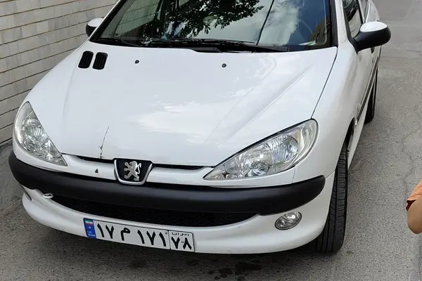 پژو  206