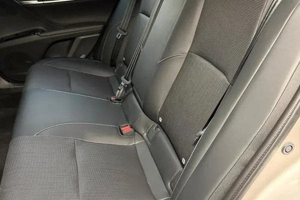 تویوتا، کمری هیبرید