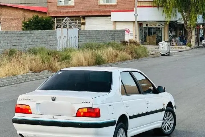 پژو،  پارس